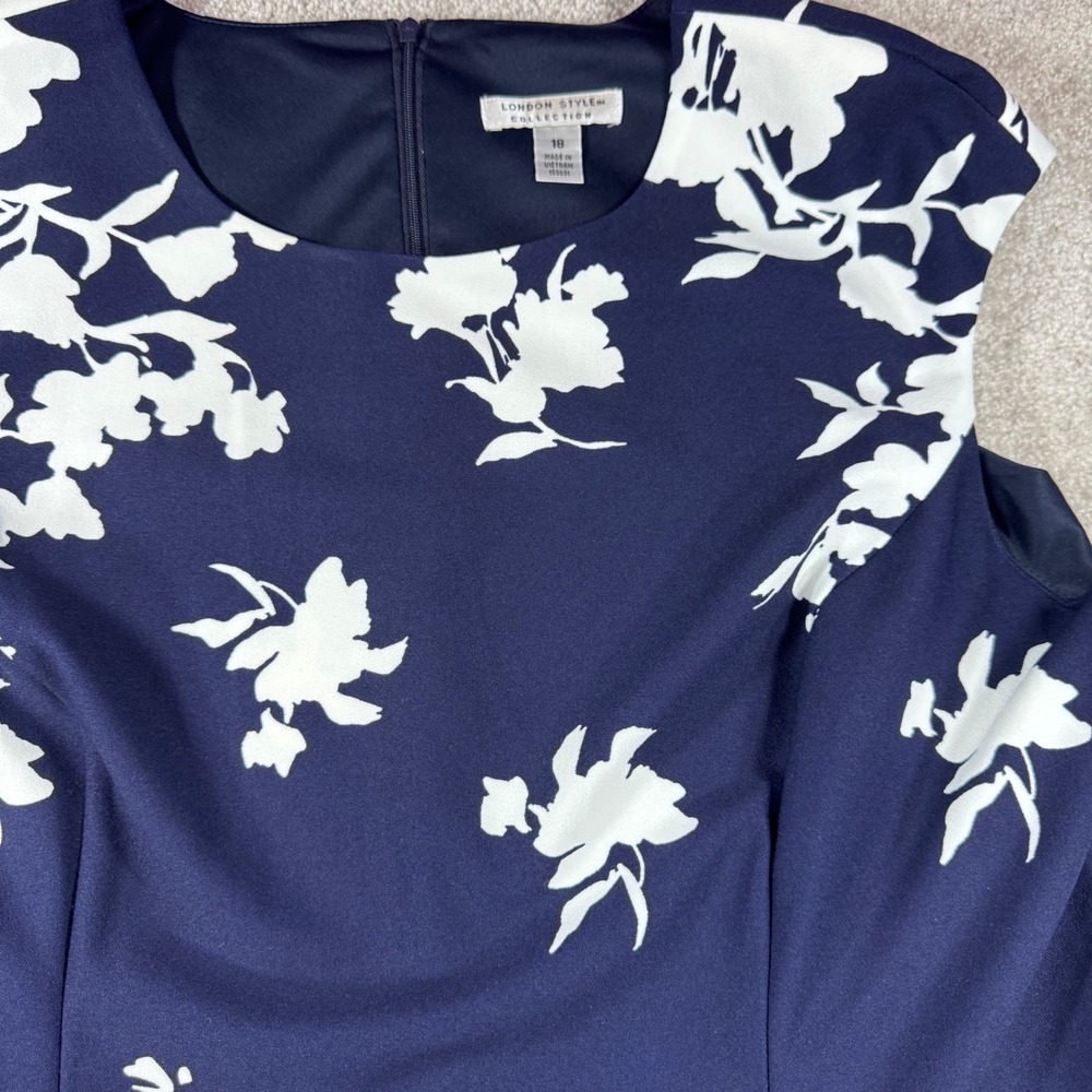 London Style Collection Navy Blue White Floral Fit & Flare Dress Size 18